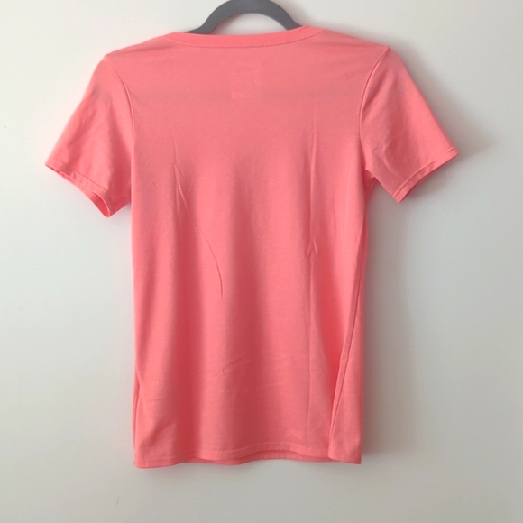 Nike Womens Dri Fit coral V-Neck T-shirt XS - Picture 2 of 3